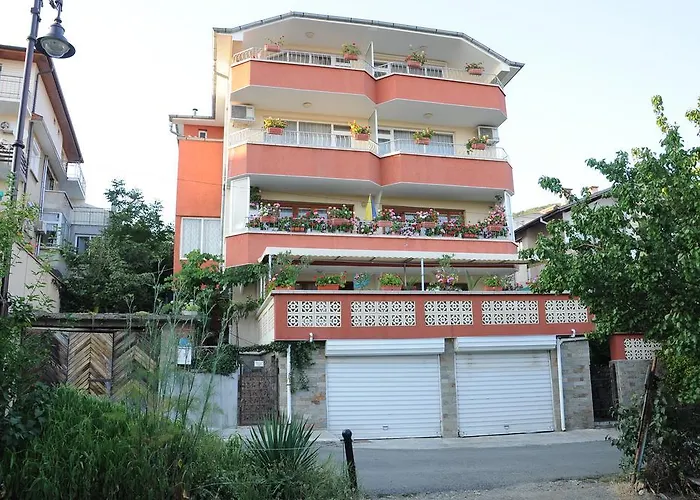 бабева Хотел 3*